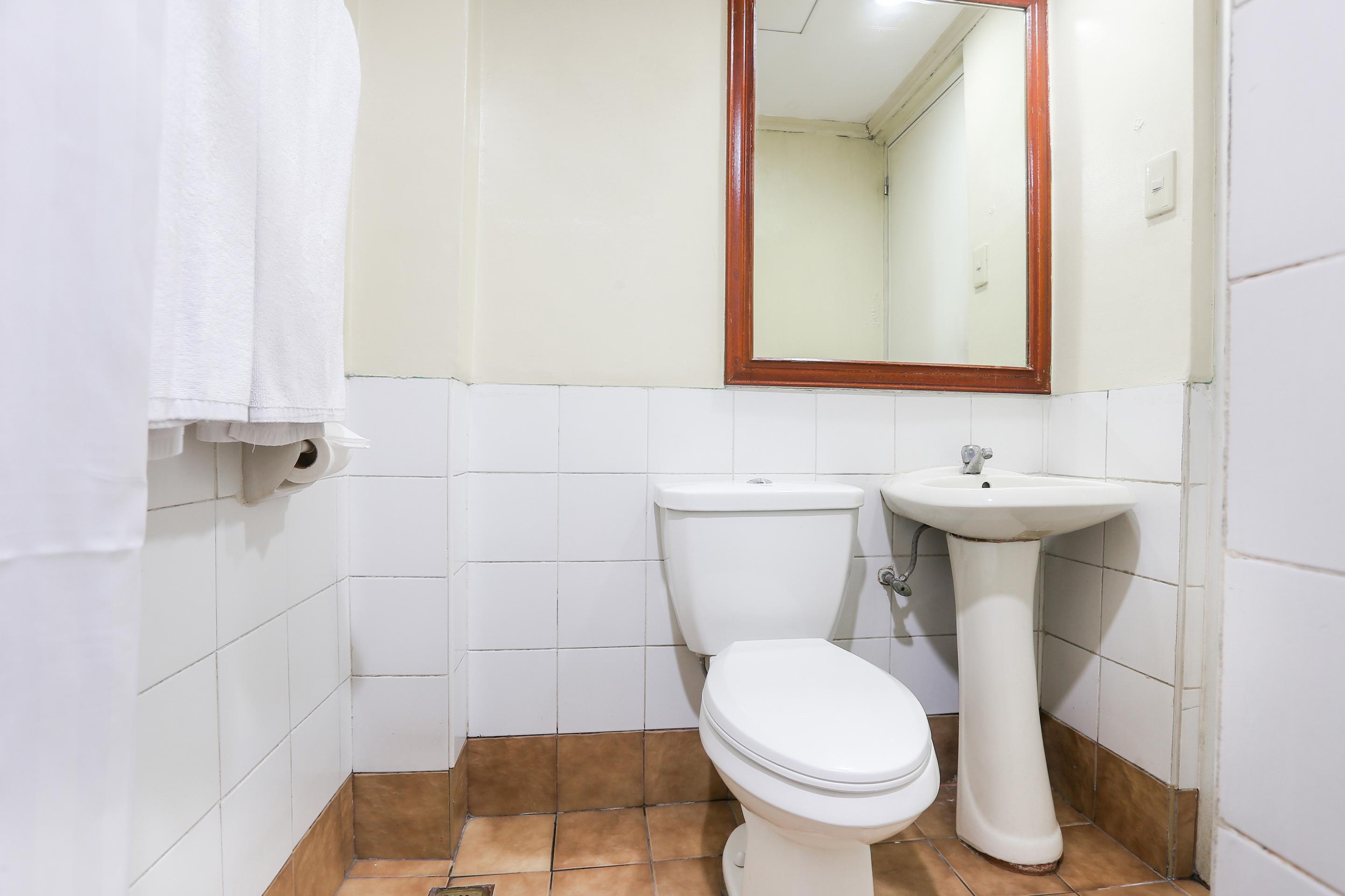 Royale Parc Inn & Suites Quezon City Dış mekan fotoğraf