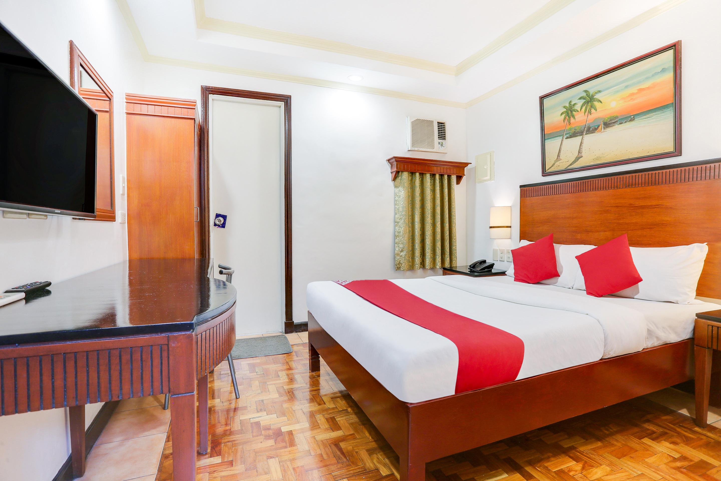 Royale Parc Inn & Suites Quezon City Dış mekan fotoğraf