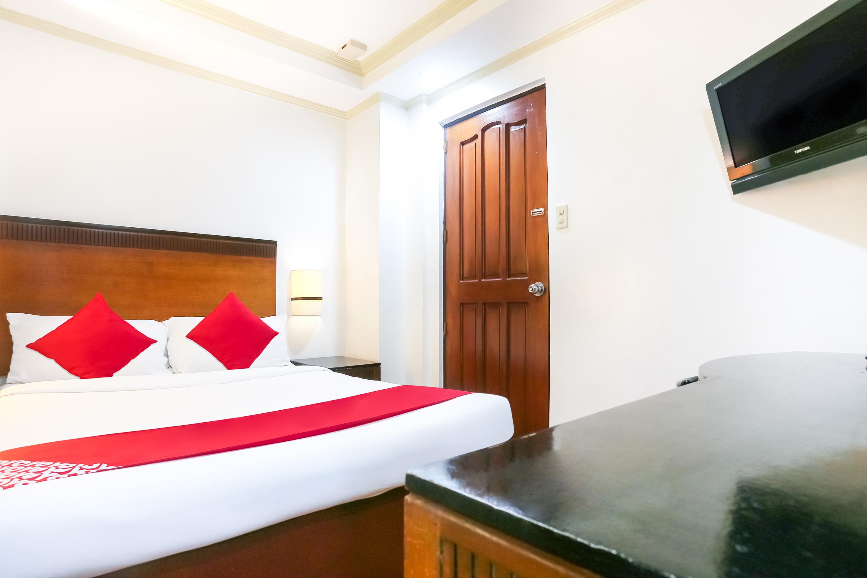 Royale Parc Inn & Suites Quezon City Dış mekan fotoğraf