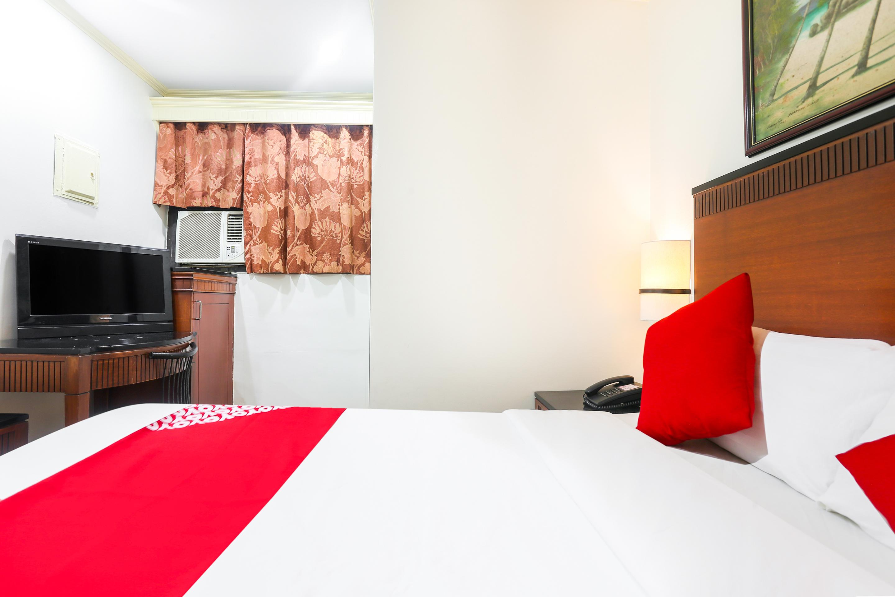 Royale Parc Inn & Suites Quezon City Dış mekan fotoğraf