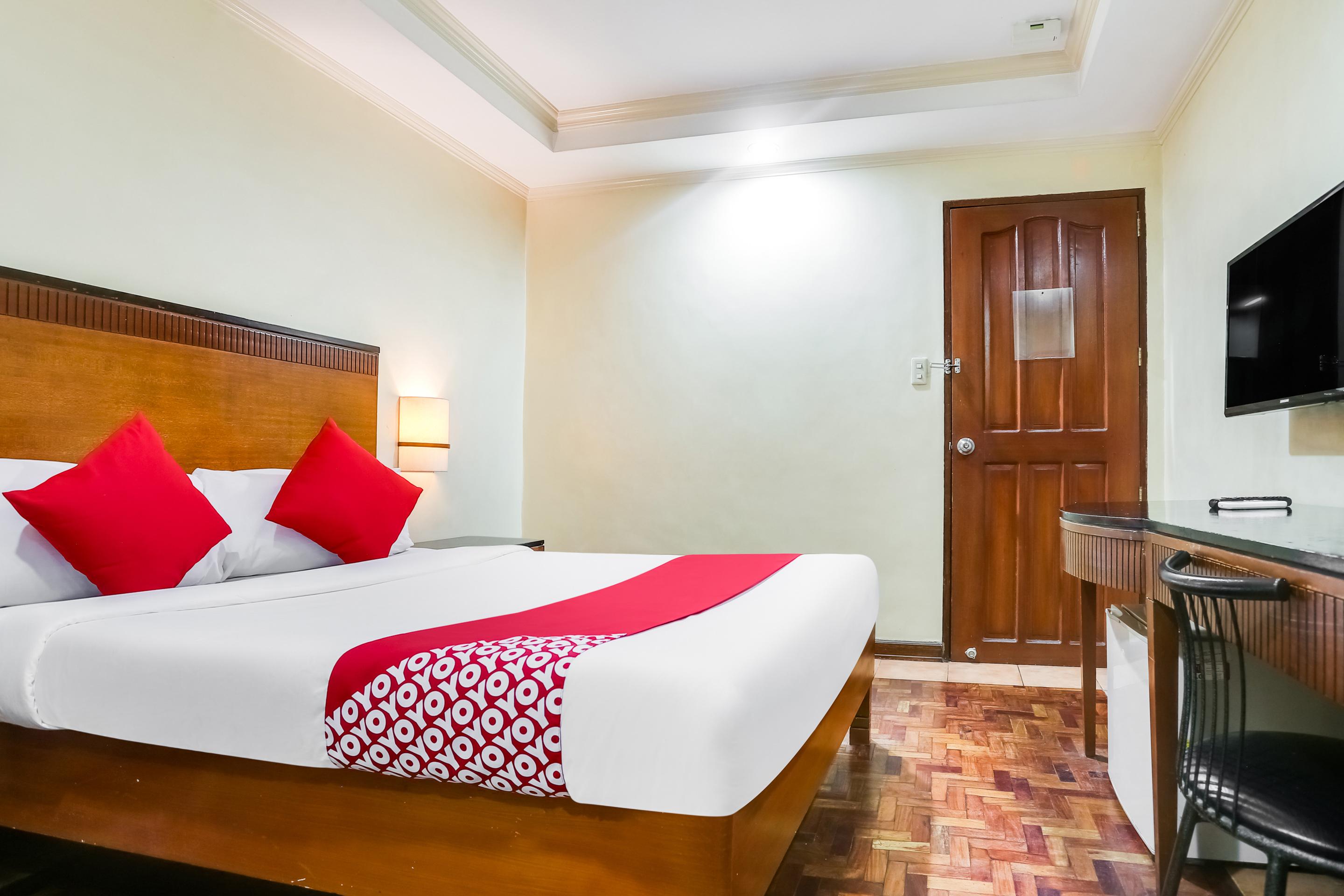 Royale Parc Inn & Suites Quezon City Dış mekan fotoğraf