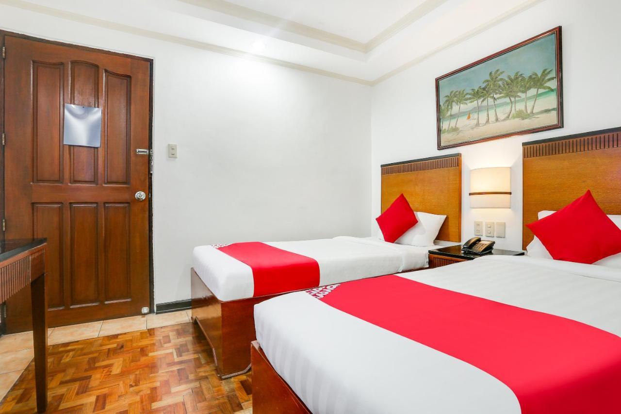 Royale Parc Inn & Suites Quezon City Dış mekan fotoğraf