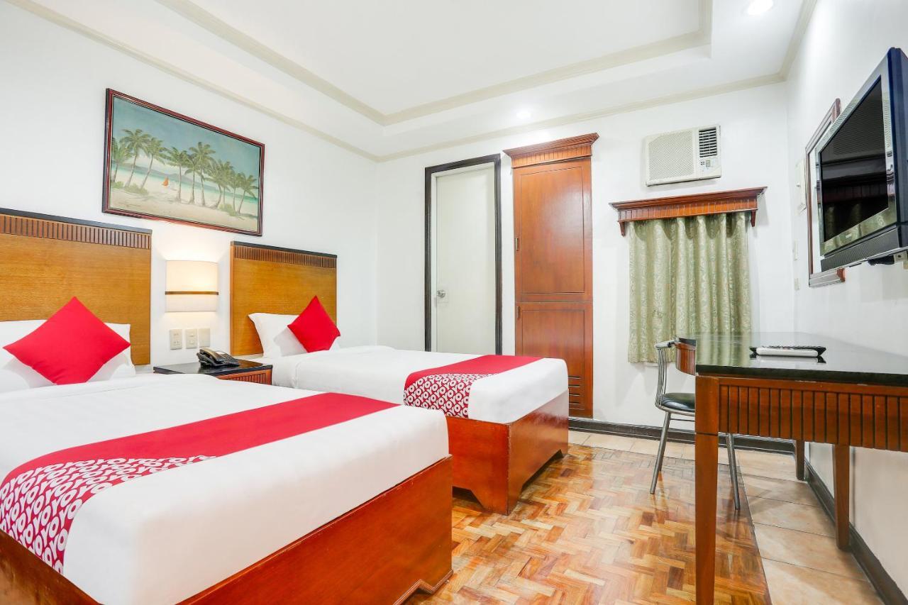 Royale Parc Inn & Suites Quezon City Dış mekan fotoğraf